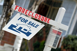 can hoa kick you out of your house