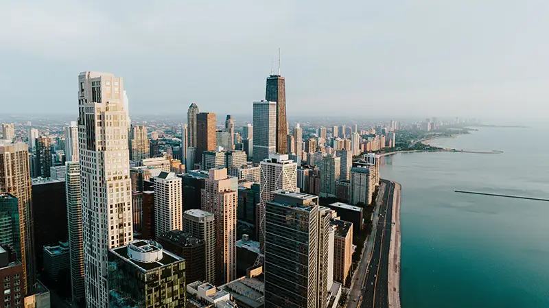 who regulates condo associations