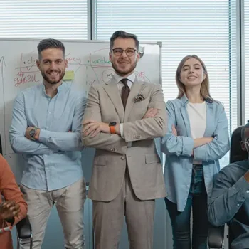 requirements for hoa board members