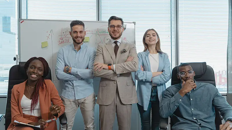 requirements for hoa board members