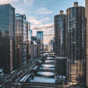 Buildings in downtown Chicago along the river